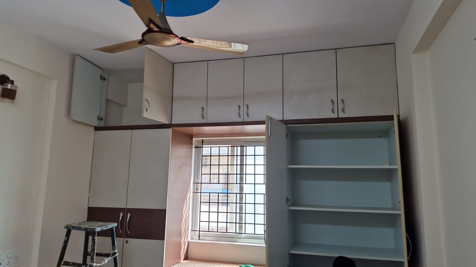 Kitchen Cleaning Job
